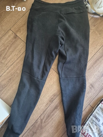 Nike tech fleece , снимка 3 - Детски анцузи и суичери - 54446659