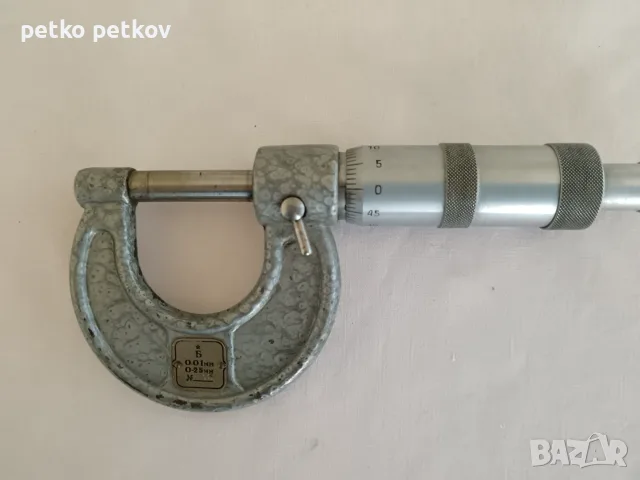 Продавам микрометър