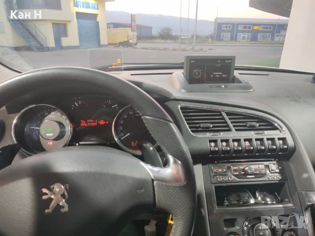 Peugeot 3008 HYBRID, снимка 4 - Автомобили и джипове - 54342760
