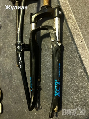 Колело на части , снимка 6 - Части за велосипеди - 53984959