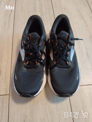 Brooks adrenalin GTS 23, снимка 6 - Маратонки - 54898465