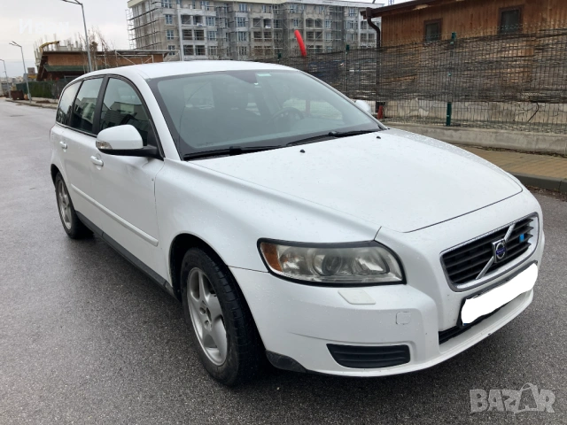Volvo V50 1.6 D 110кс, снимка 7 - Автомобили и джипове - 54105186