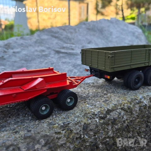 Kraz  +  ремарке в мащаб 1:43, снимка 3 - Колекции - 54151641
