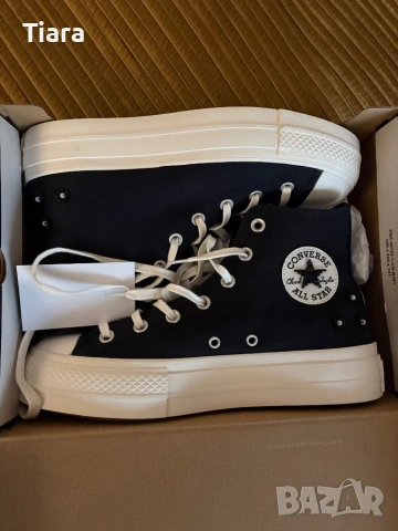 ЧИСТО НОВИ Converse Chuck Taylor All Star Platform (с цветя) - Разм. 40