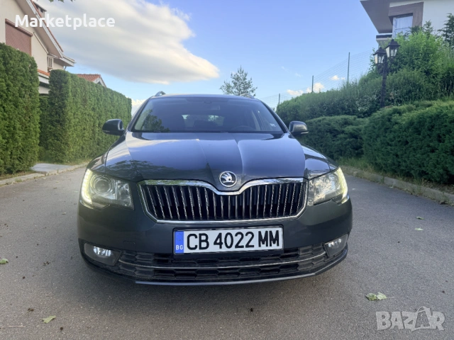 Skoda Superb Combi 4x4 ГАРАЖНА, снимка 2 - Автомобили и джипове - 54179476