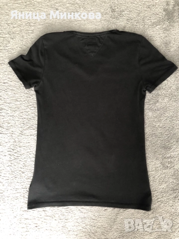 Дамска тениска Tommy Jeans, снимка 2 - Тениски - 55429405