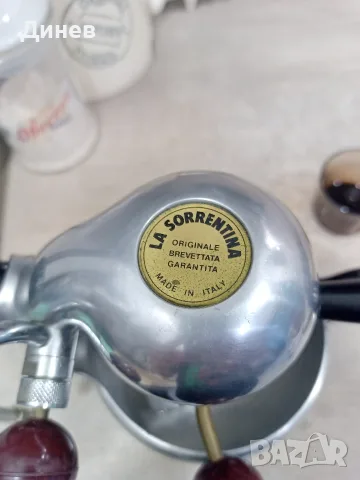 Винтидж италианска кафеварка La Sorrentina (Atomic Design) – Отлично състояние! , снимка 3 - Антикварни и старинни предмети - 55450672