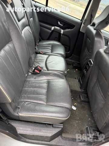 На части Volvo xc90 2.5 дизел auto 2012 година , снимка 17 - Автомобили и джипове - 54537218