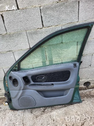 Предна дясна врата Renault Laguna 1, снимка 6 - Части - 55651083