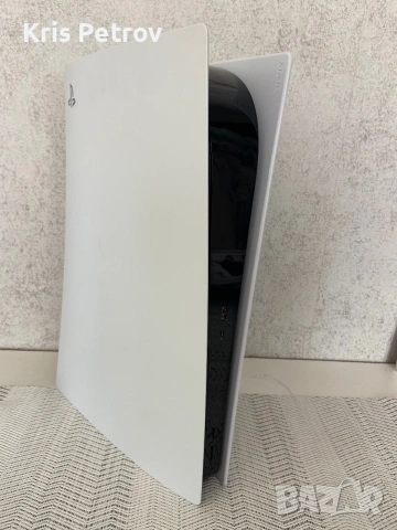 Конзола Playstation 5 Disc Edition + FIFA 19, снимка 2 - PlayStation конзоли - 54536581