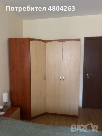 Трикрилен гардероб, снимка 2 - Гардероби - 54717514