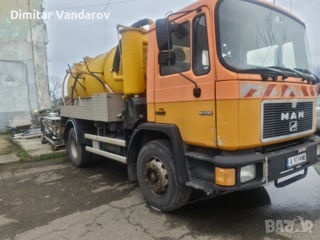 Вакуум цистерна оборудвана с вакуум помпа и помпа за високо налягане, снимка 2 - Камиони - 54517555