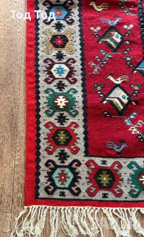 Чипровски Пилетата нов , снимка 2 - Килими - 54621144