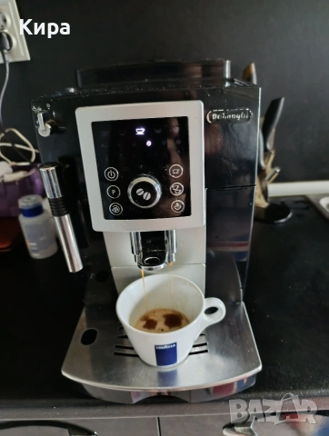 Кафемашина Робот Delonghi, снимка 3 - Кафемашини - 55042914