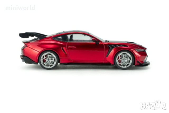 Ford Mustang GTD 2025 - мащаб 1:43 на Solido моделът е нов в PVC дисплей-кейс, снимка 5 - Колекции - 54508184