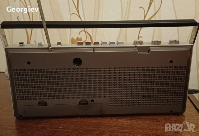 Grundig RR 340., снимка 5 - Радиокасетофони, транзистори - 55237298