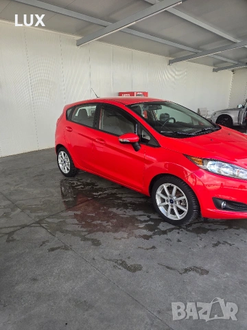Ford Fiesta 1.6 SE, снимка 2 - Автомобили и джипове - 55285555