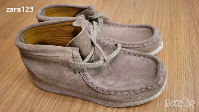 нови кожени обувки Clarks Originals, 31ви номер, снимка 3 - Детски маратонки - 17508335