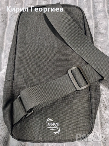 Мьжка чанта за през гьрди.Emporio Armani, снимка 2 - Чанти - 54539833