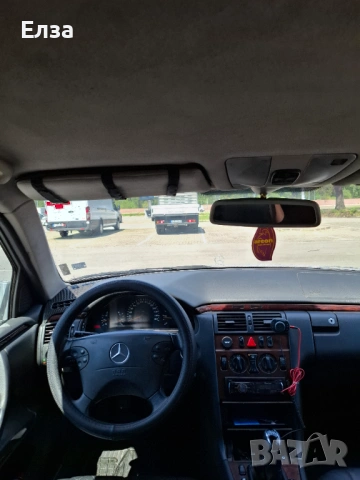 Mercedes-Benz E 220 cdi, снимка 10 - Автомобили и джипове - 54333515