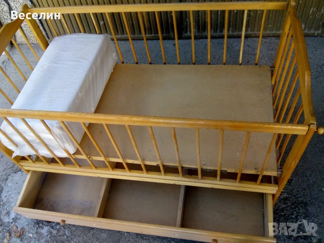 Продавам детско креватче/кошара, снимка 4 - Кошарки - 54383509