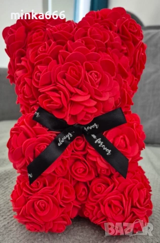 Мече от рози