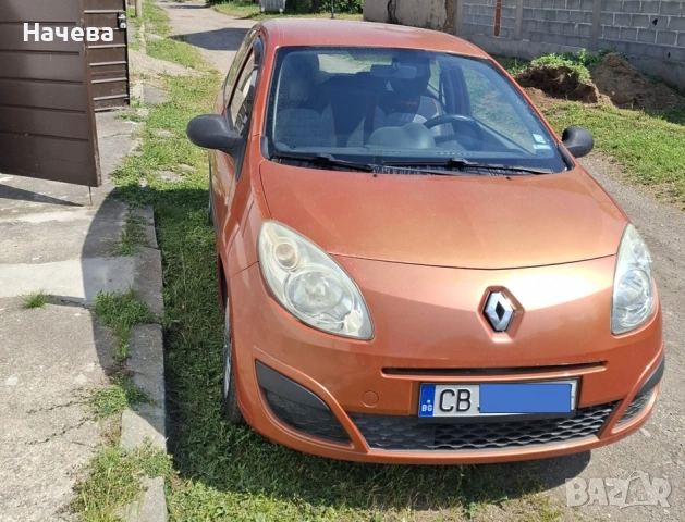 Продавам Рено Twingo