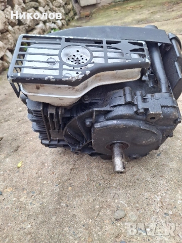 Двигател Briggs Stratton, Бригс Страйшън , снимка 6 - Селскостопанска техника - 54375464