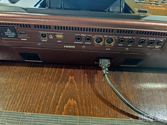 Korg pa1000, снимка 6 - Синтезатори - 54987409