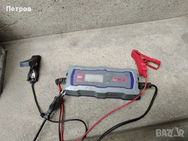 Зарядно за акумулатор 6V 12V, снимка 2 - Аксесоари и консумативи - 54273665