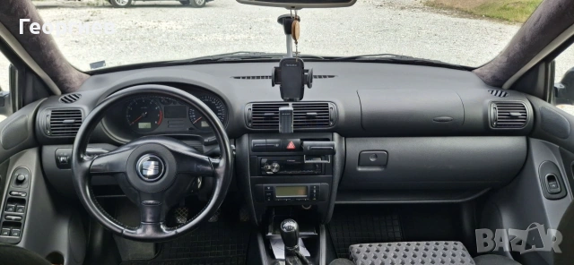 Seat Leon 1.8T 20V T, снимка 9 - Автомобили и джипове - 54304082