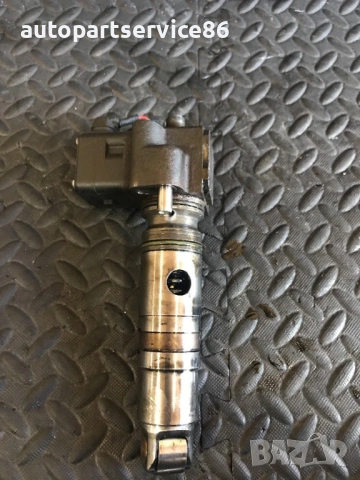 Горивна помпа 815 Bosch за Mercedes Vario (1997-2004) 0414799008, A0280746902 , снимка 2 - Части - 54134653