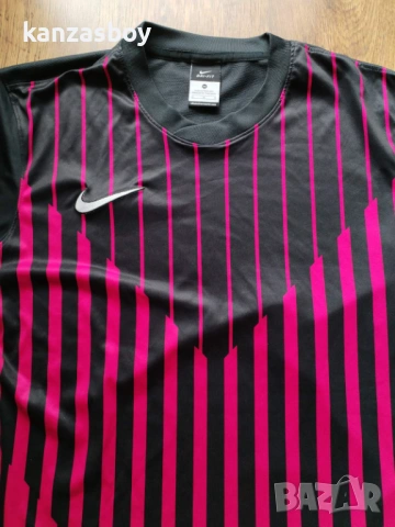 nike dri fit - страхотна мъжка тениска M КАТО НОВА, снимка 2 - Тениски - 54662639