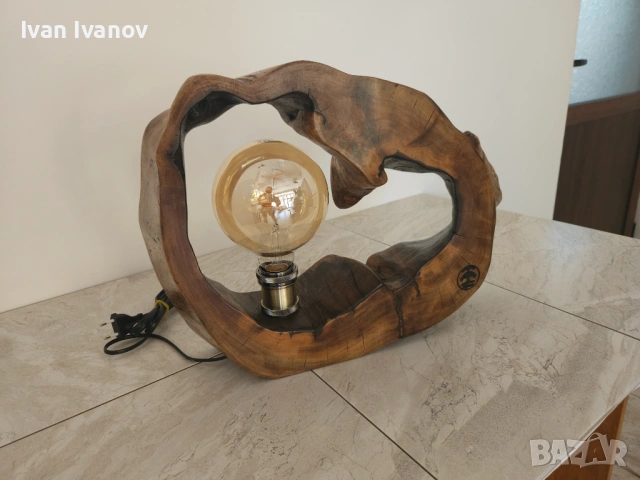Ръчно изработенa лампa от дърво, снимка 5 - Настолни лампи - 54721197