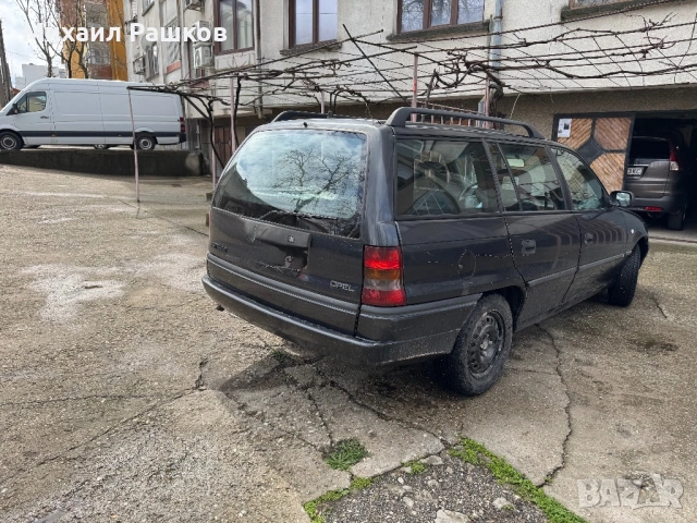 Опел Астра, снимка 3 - Автомобили и джипове - 54028673