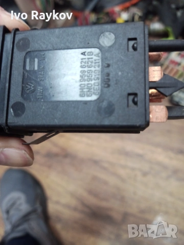 Бутон , подгрев за VW Polo 6N2 , 6H0959621A 6N0959621B, снимка 6 - Части - 55239364