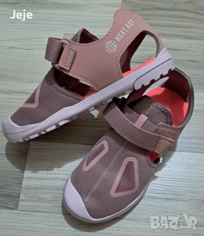 Нови детски сандали Adidas номер 34, снимка 6 - Детски сандали и чехли - 55351455