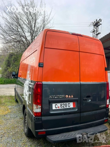 Товарен бус Hyundai H350, снимка 7 - Бусове и автобуси - 54944054