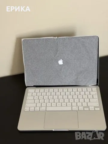 НОВ Лаптоп Apple MacBook Neo 13" 256GB Silver + оригинално зарядно