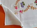 Битови, бродирани карета за маса , снимка 3