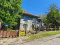 Продавам къща и двор с изглед към р. Дунав, снимка 1