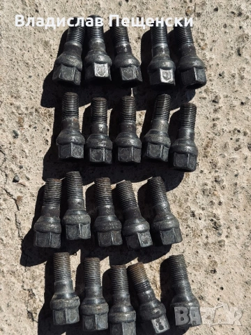 Болтове за джанти 