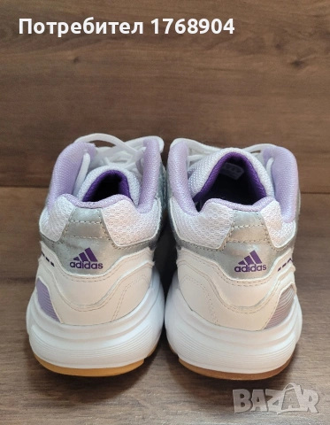 Дамски маратонки Adidas-37номер, снимка 4 - Маратонки - 54563555