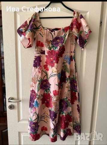 Нова  кукленска красива елегантна рокля флорарен принт zara Zara Зара , снимка 4 - Рокли - 54149533