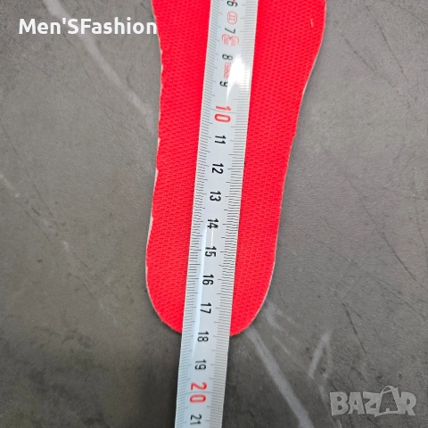 Adidas - футболни обувки, снимка 11 - Детски маратонки - 54074524