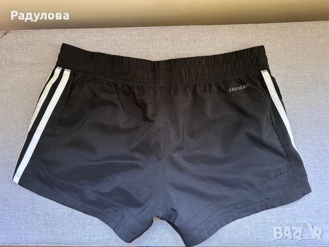Дамски къси гащи Adidas, снимка 2 - Къси панталони и бермуди - 54718976