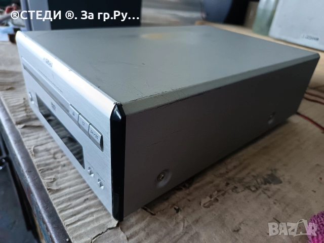 CD DVD плейър Yamaha DVD-E810, снимка 3 - Ресийвъри, усилватели, смесителни пултове - 54541489