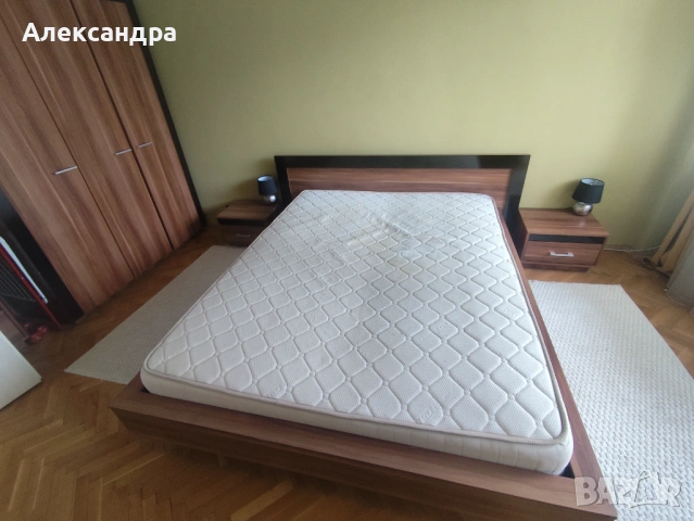 Спалня 160/200 + нощни шкафчета , снимка 4 - Спални и легла - 54483231