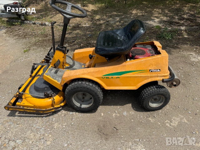 Тракторна косачка STIGA VILA  с предно косене briggs&stratton 12,5 кс., снимка 3 - Градинска техника - 54703283