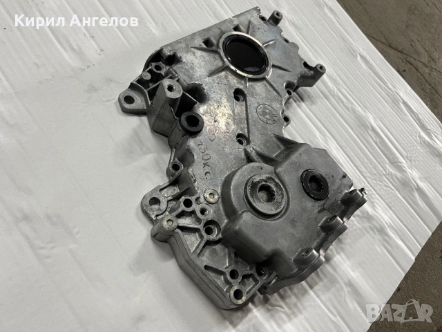 Капака на веригата за BMW E46 320D (150 к.с.), снимка 2 - Части - 50453915